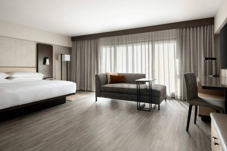 Marriott Riverside At The Convention Center photo 8