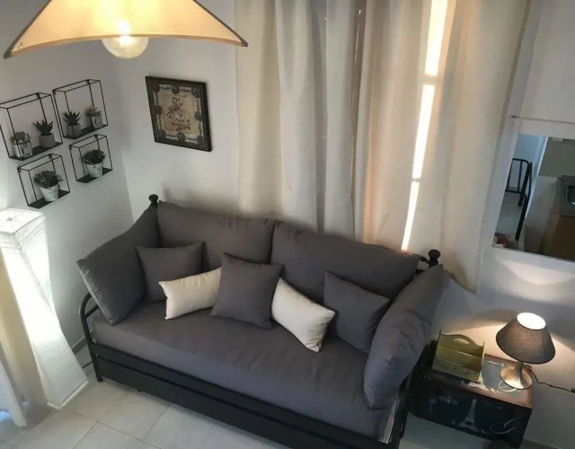 1 Bedroom Comfort room