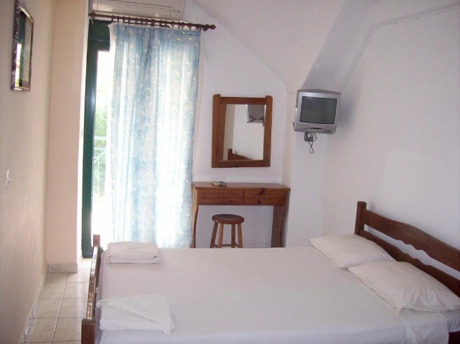 Economy Studio