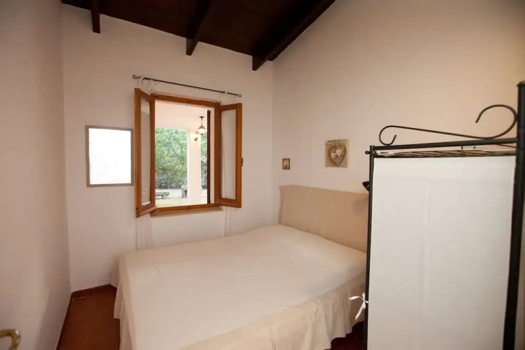 4 Bedrooms Villa