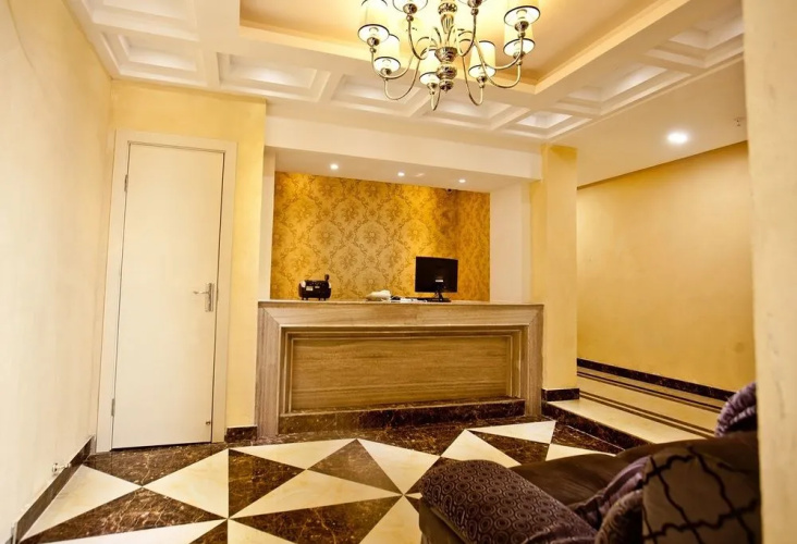 Chongqing Travelling Companion Express Hotel