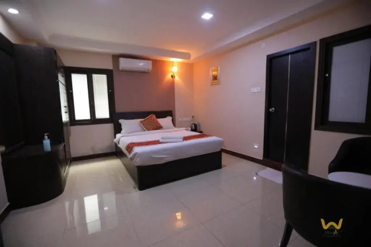 Hotel Sampath by OYO