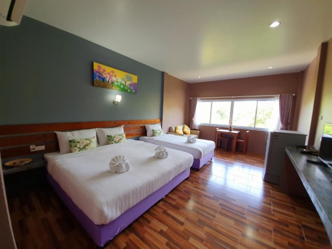 Standard Triple room with mountain view