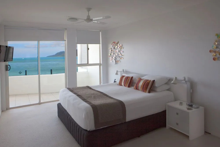 Waters Edge Aparments