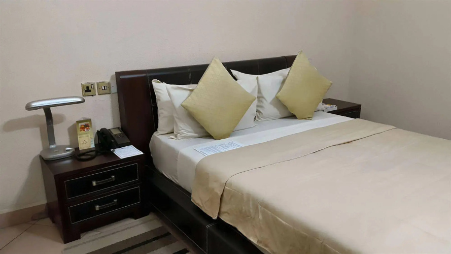 M Plaza Hotel