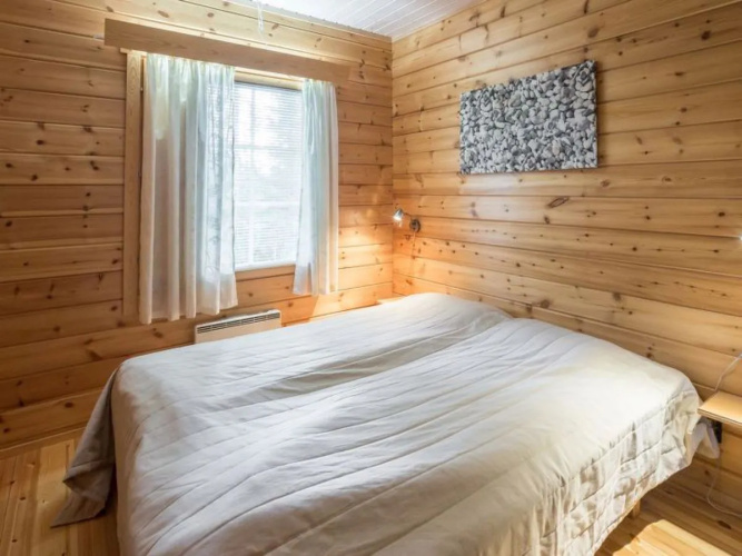 Lomaylläs/ hankipolku 2