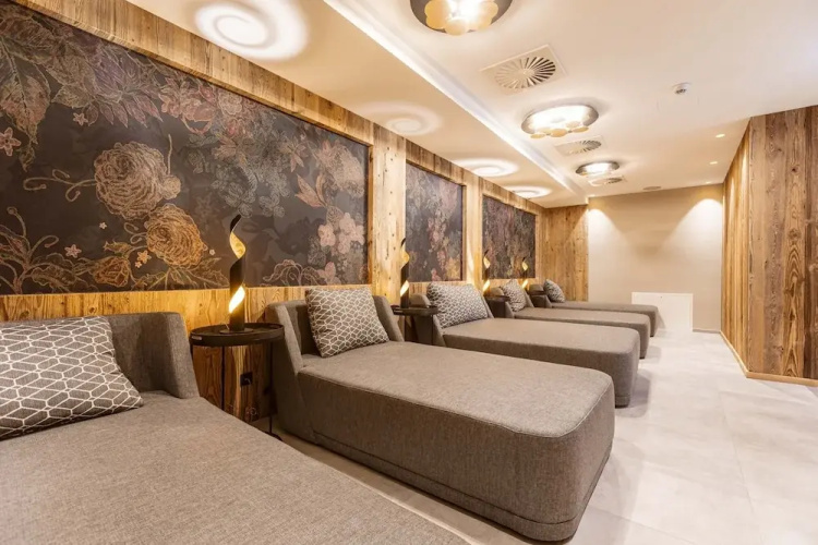 Pleasant Apartment With Shared Pool