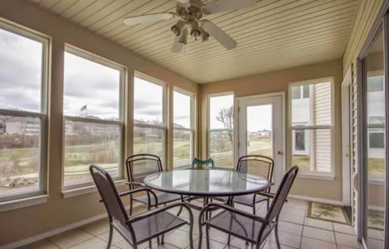 Branson Condo Resorts (behind Andy Williams Theater)