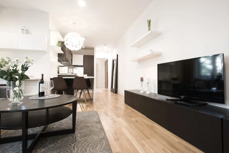 Apartment with balcony
