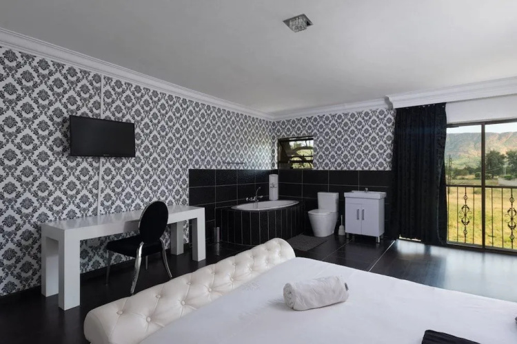 Disciples Boutique Hotel