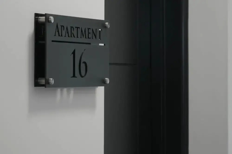 Sixty Aparthotel 2bed, Central Cardiff + Parking