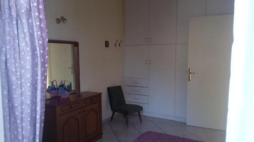 Anna's Apartment and Studio