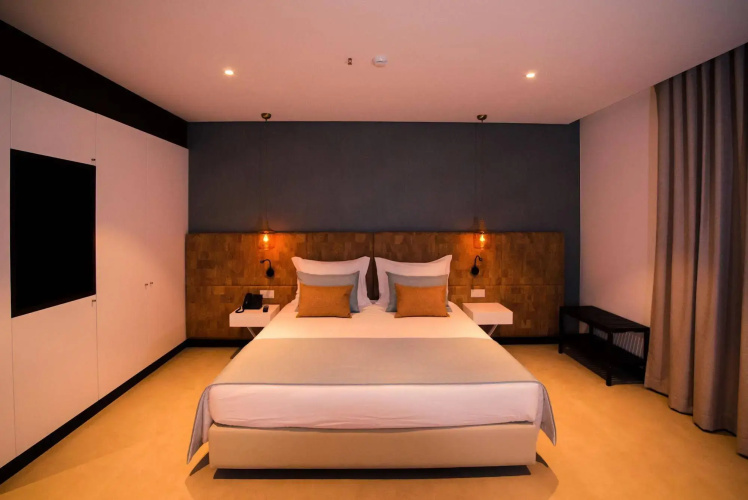 Pena Park Hotel