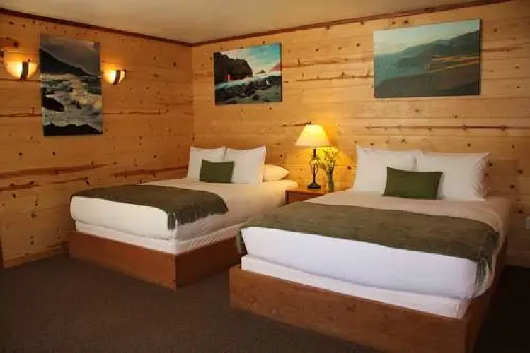 Big Sur River Inn