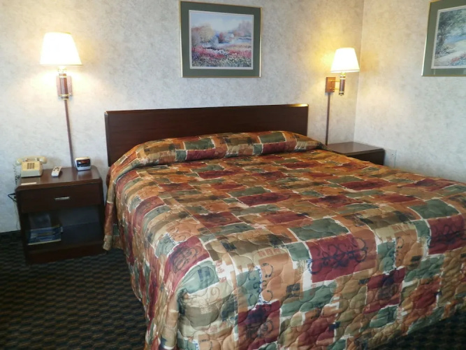 Richmond Inn & Suites
