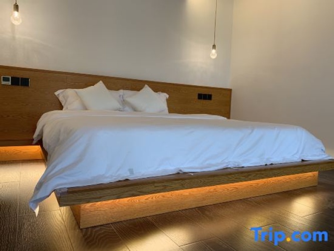 Bed in Dorm