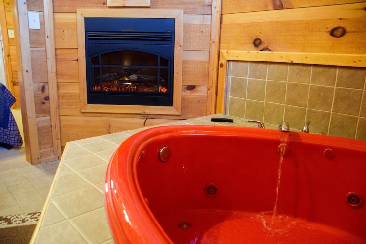 SOUTHERN NITES - 1 Br Cabin