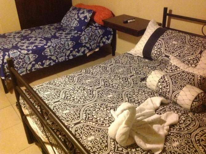 Standard Triple room
