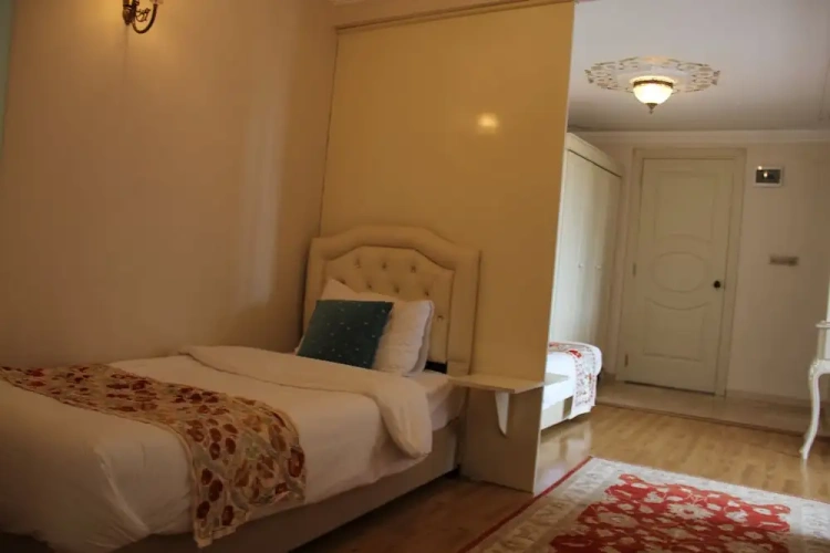 Quadruple Suite with garden view