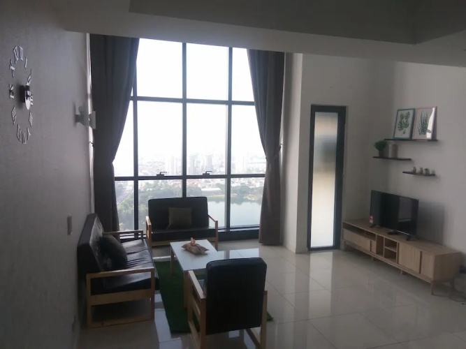 M City Apartment