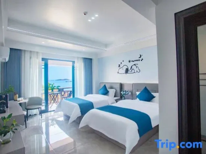 Grand Double room with balcony and with sea view