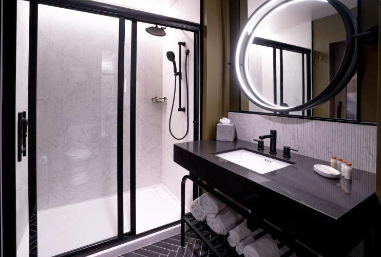 Hotel Indigo Columbus At Riverfront Place photo 9
