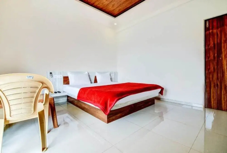 Aditya Hill View Inn