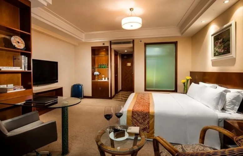 Jinan Luneng Xinyi Hotel