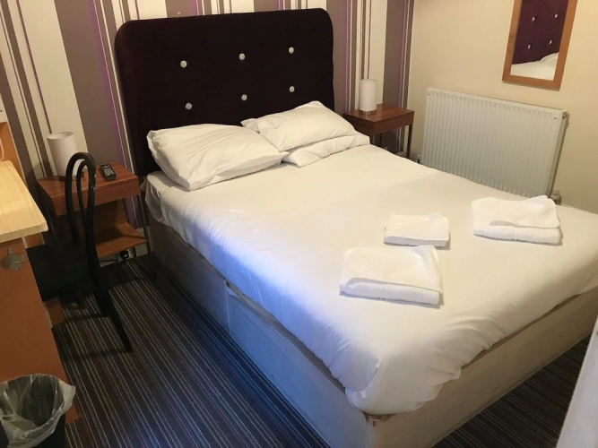 Newbury Hotel