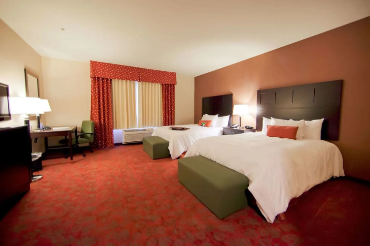 Hampton Inn & Suites Seattle/Kent,WA