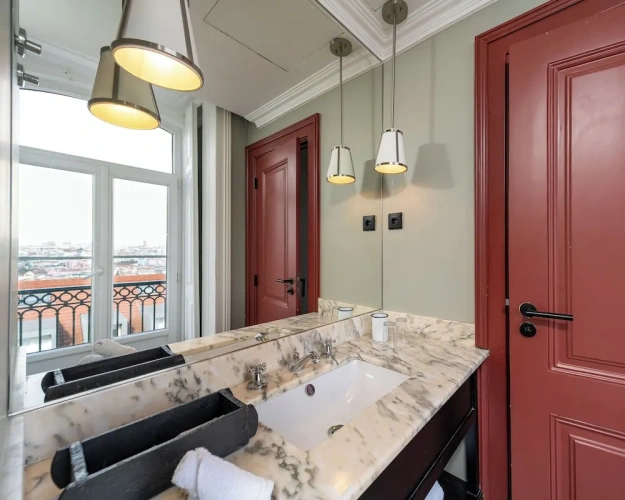 Deluxe Quadruple room