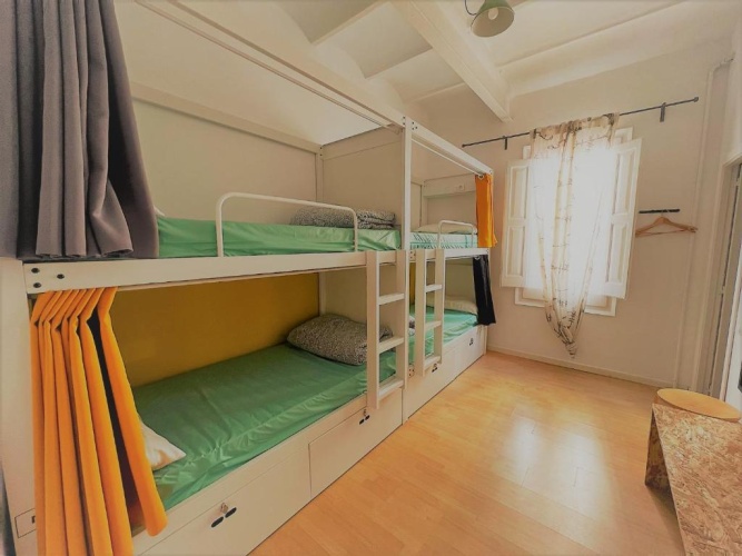 Bed in Dorm (female dorm)