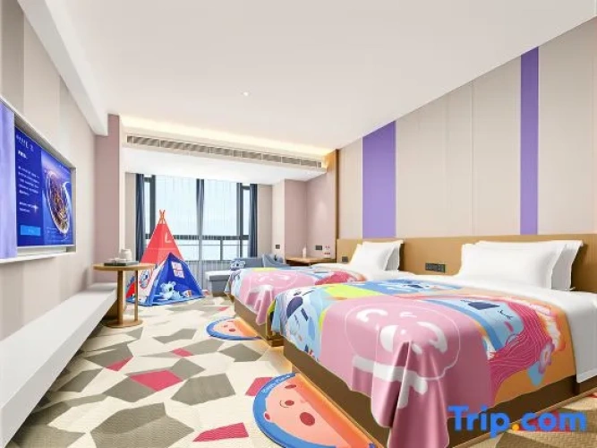 Superior Twin Family Suite