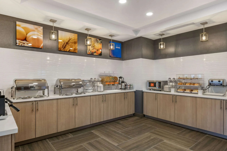 Comfort Suites Stuart-Hutchinson Island photo 25