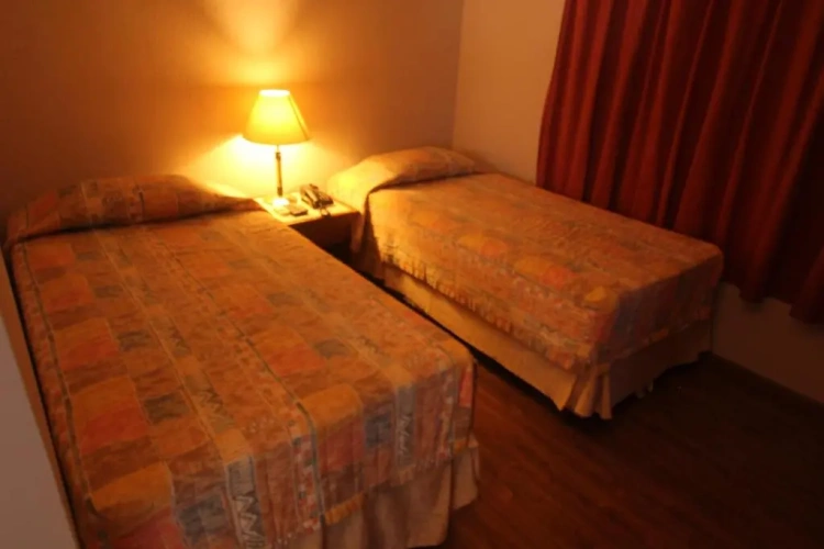 Standard Double Suite