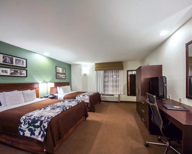 Sleep Inn & Suites