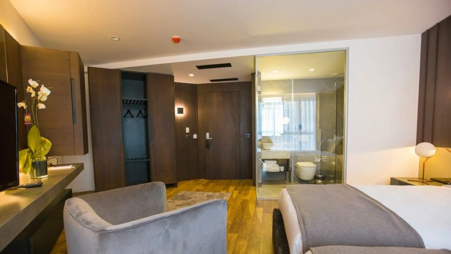 Astoria Luxury & Spa