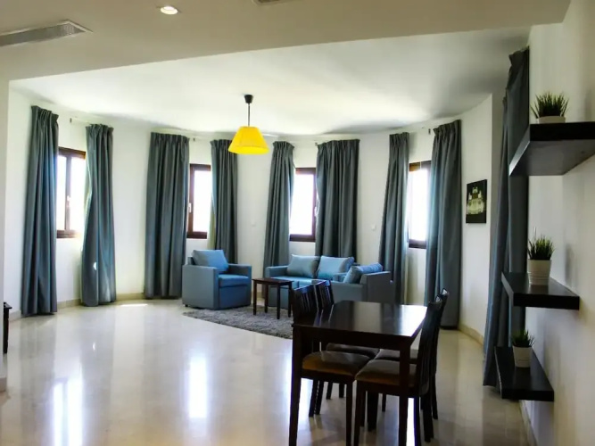 Marina View Luxury Retreat
