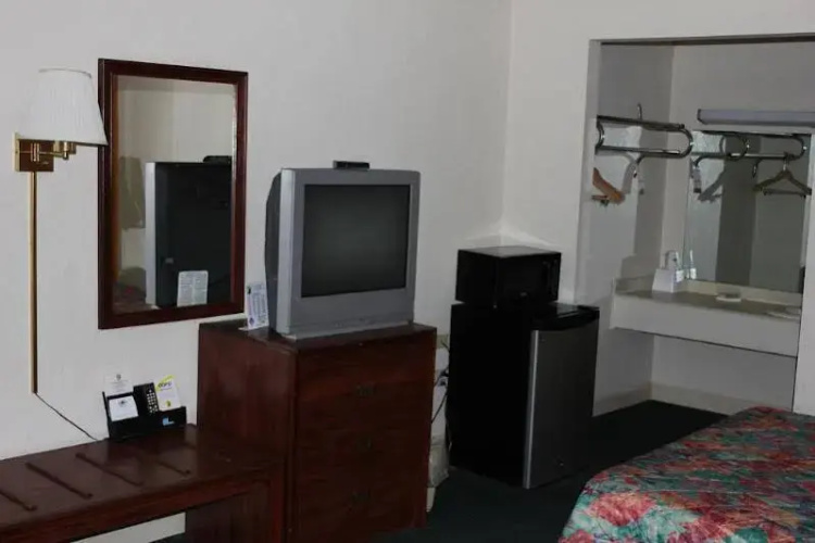 Super 8 Motel - Athens