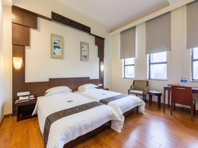 Aiqun Hotel Guangzhou - Free shuttle between hotel and Exhibition Center during Canton Fair