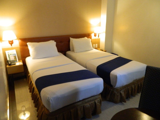 Standard Twin room