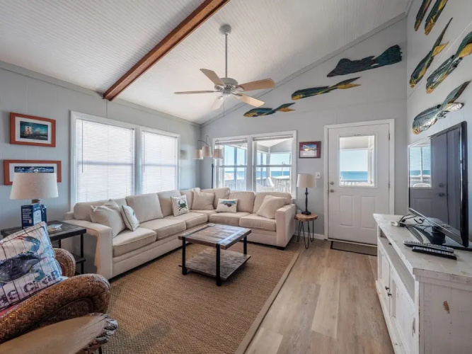 Blue Crab by Topsail Realty