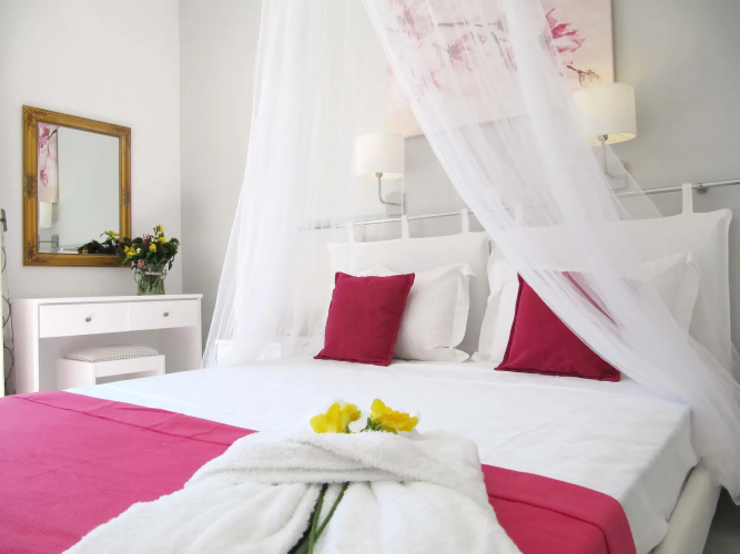 Camara Hotel
