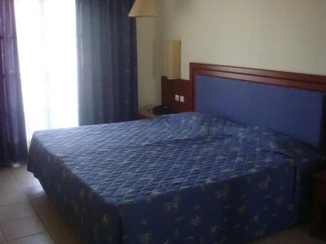 Theodorou Beach Hotel Apartments