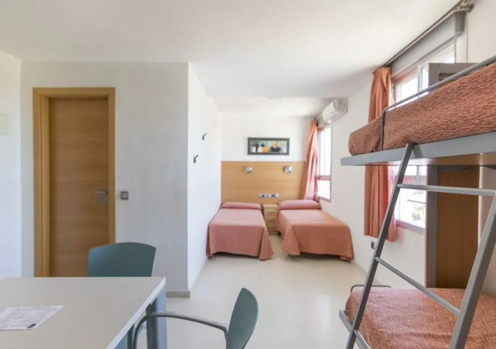 Albergue Inturjoven Constantina - Hostel
