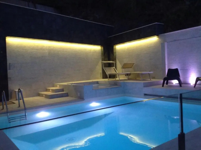 202 Luxury pool Isola Bella