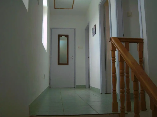 3 Bedrooms Cottage
