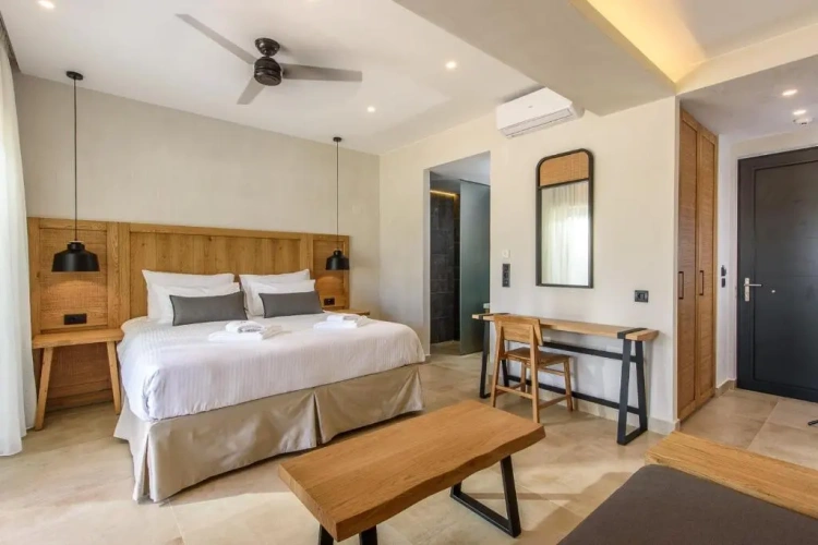 Superior room
