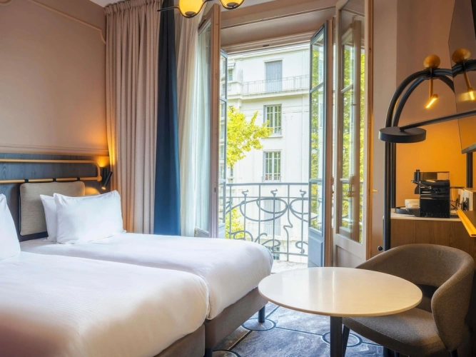Superior Twin room