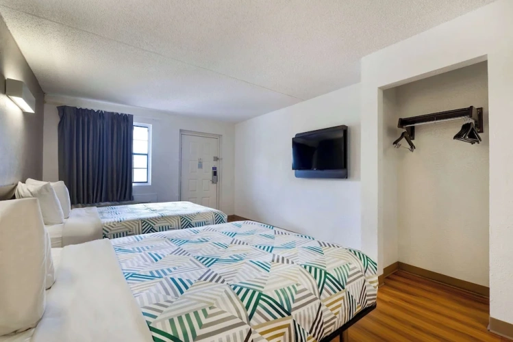 Deluxe Quadruple room